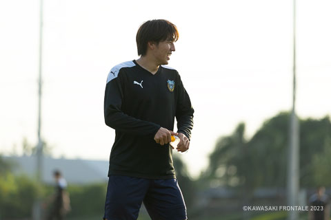 MF/脇坂泰斗選手