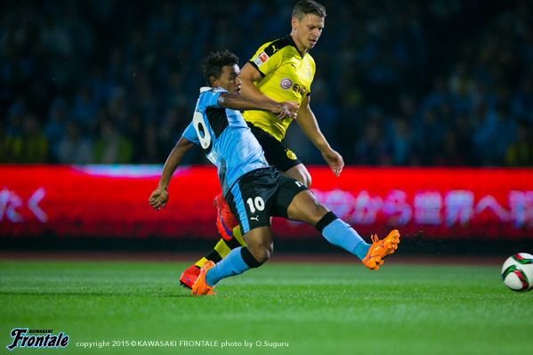 FW10/レナト選手 FW10/レナト選手