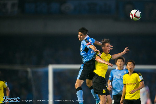 DF18/エウシーニョ選手 DF18/エウシーニョ選手