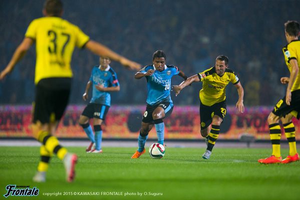 FW10/レナト選手 FW10/レナト選手